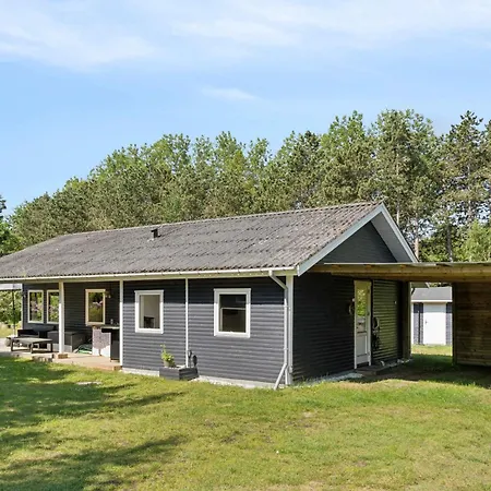 Vakantiehuis Prachtig Gerenoveerd Zomerhuis Bøtø By
