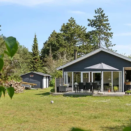 Prachtig Gerenoveerd Zomerhuis Vakantiehuis Bøtø By